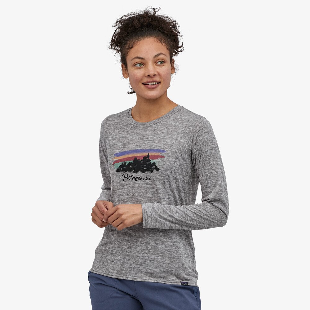 Patagonia W's L/S Cap Cool Daily Graphic Shirt