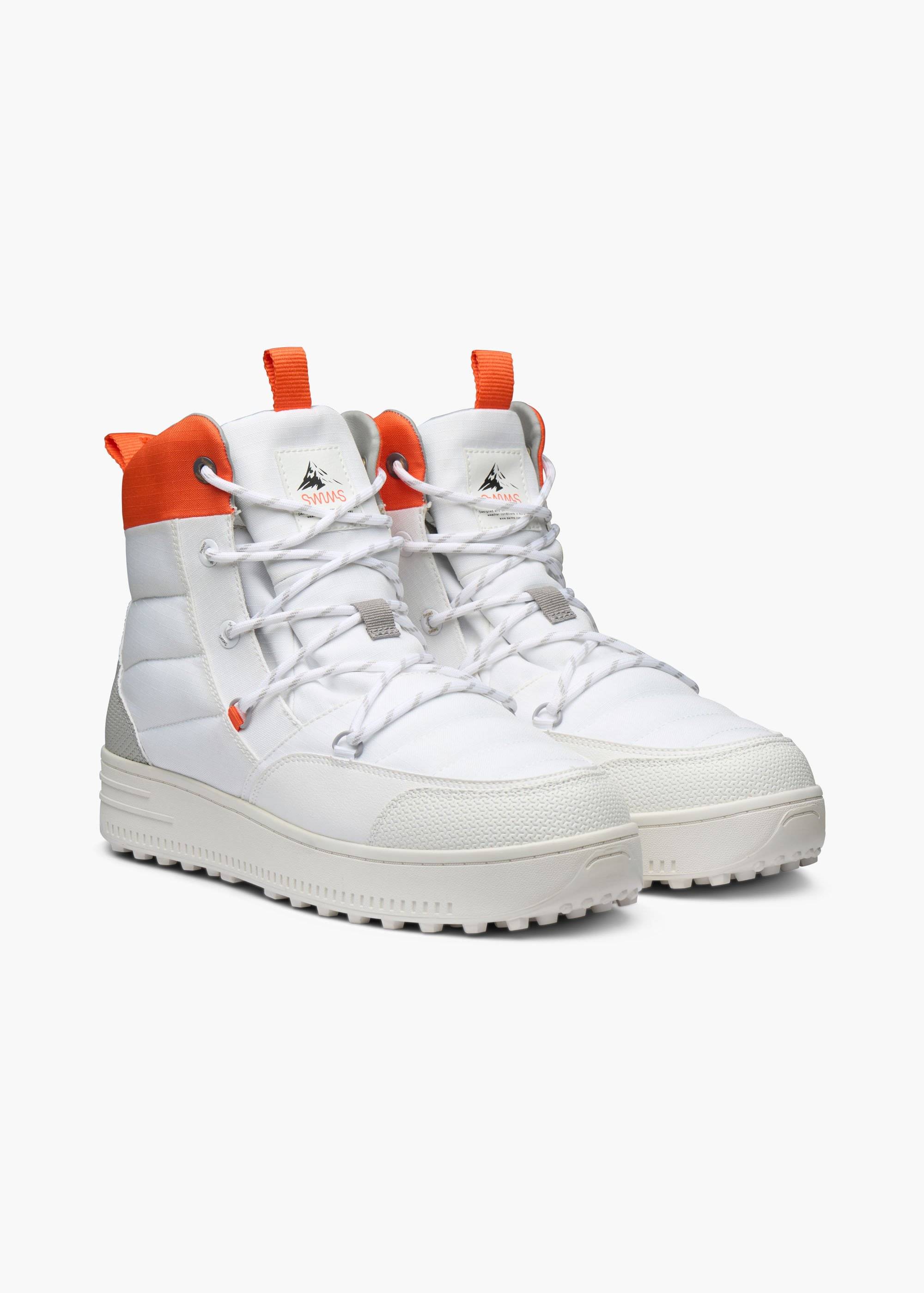 Swims Snow Runner
