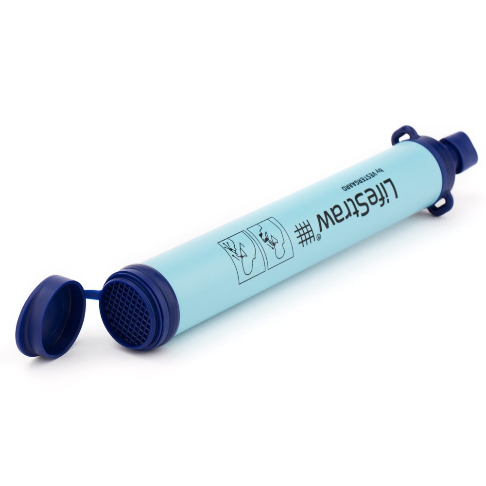 LifeStraw-Personal_Blue_Studio-Single-Product-Diagonal_04